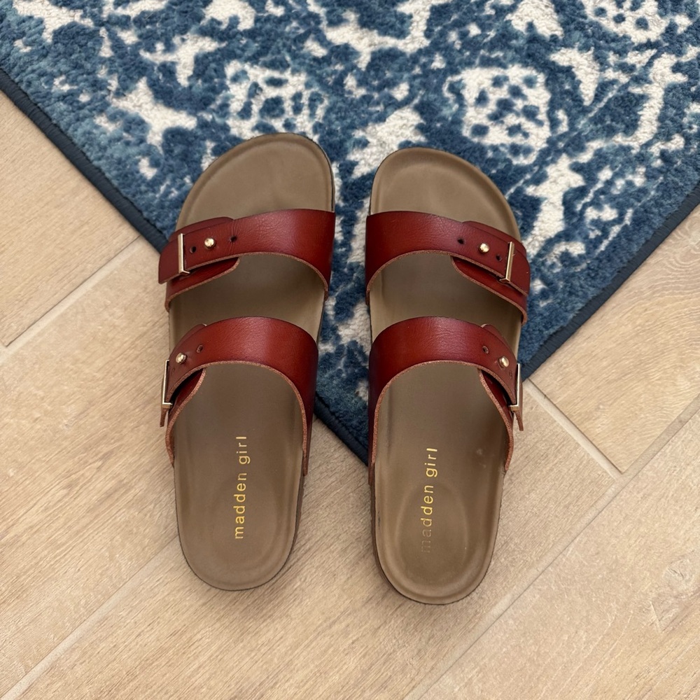 Madden Girl Tan and Brown Buckle Slides